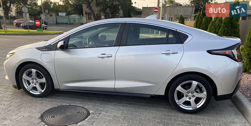 Хэтчбек Chevrolet Volt 2015 в Одессе