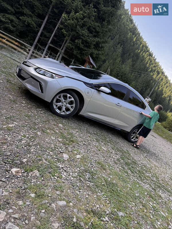 Хэтчбек Chevrolet Volt 2016 в Калуше фото 35 Хэтчбек Chevrolet Volt 2016 в Калуше