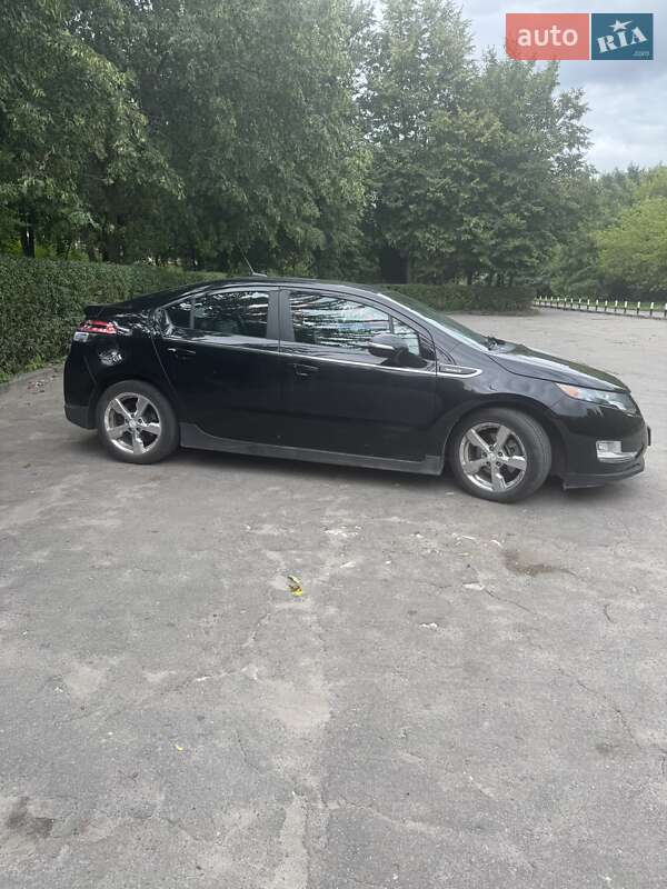 Хэтчбек Chevrolet Volt 2012 в Тернополе