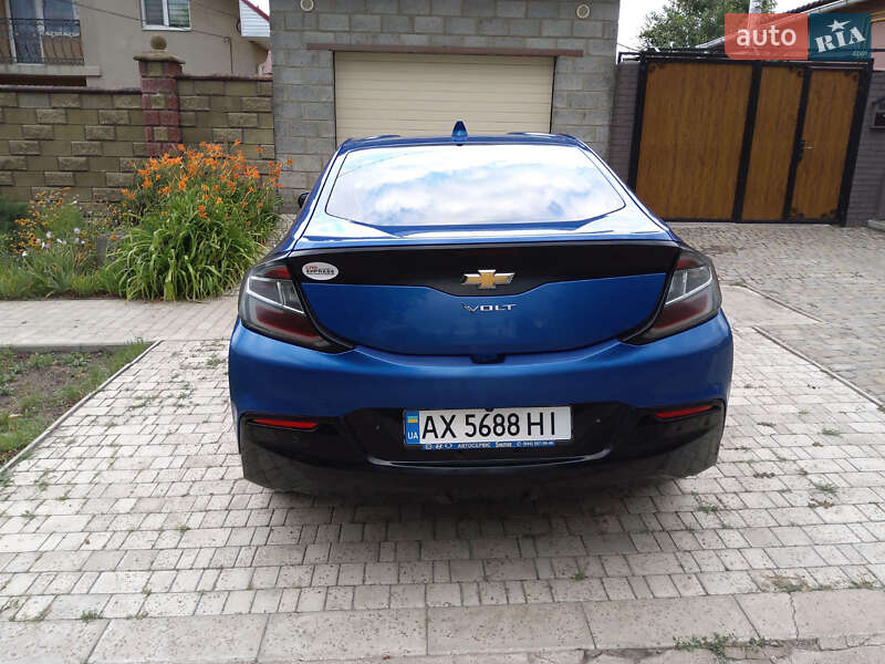 Хэтчбек Chevrolet Volt 2018 в Чугуеве