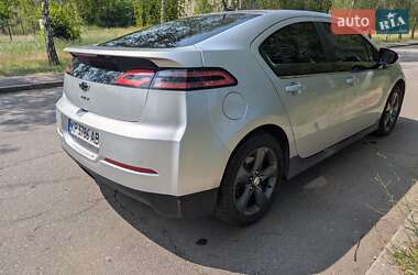 Хэтчбек Chevrolet Volt 2013 в 