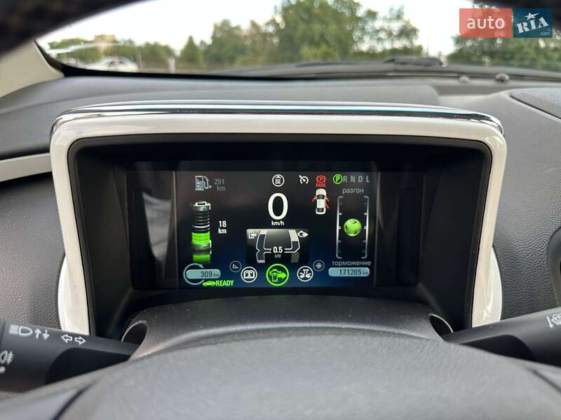 Хэтчбек Chevrolet Volt 2014 в Харькове