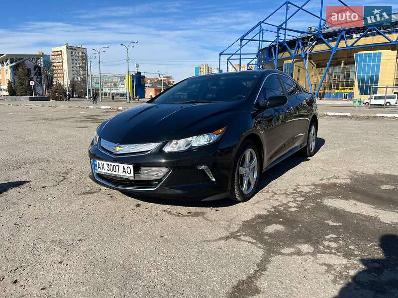 Хэтчбек Chevrolet Volt 2016 в Львове