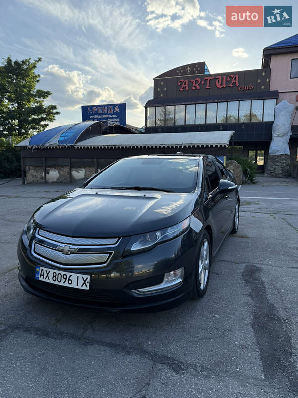 Хэтчбек Chevrolet Volt 2015 в Харькове