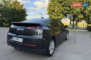 Хэтчбек Chevrolet Volt 2015 в 