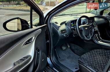 Хэтчбек Chevrolet Volt 2013 в 