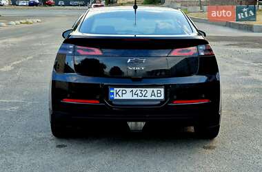 Хэтчбек Chevrolet Volt 2013 в 