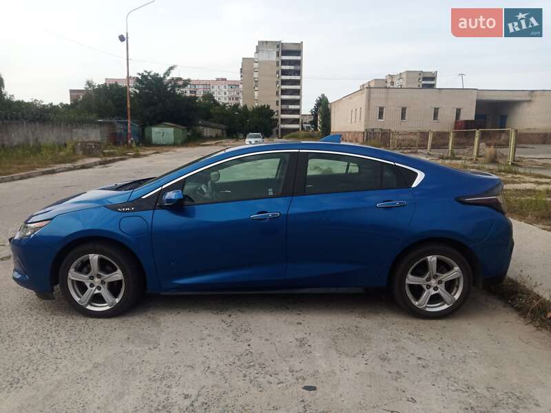 Хэтчбек Chevrolet Volt 2016 в Вараше