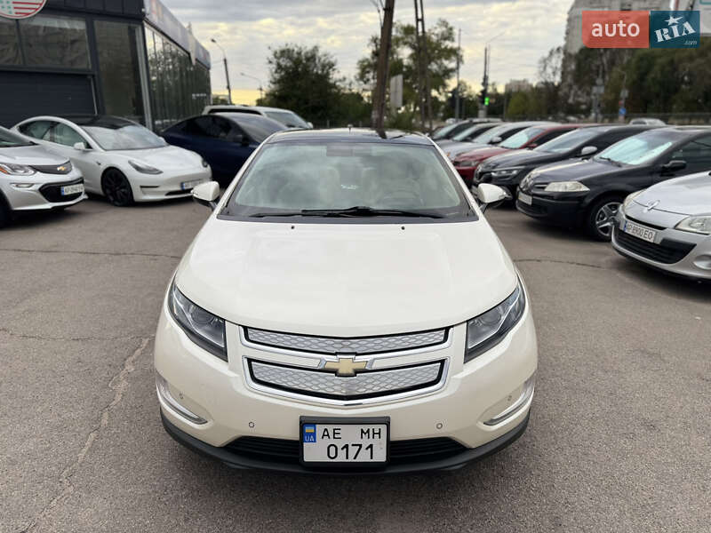 Хэтчбек Chevrolet Volt 2011 в Запорожье фото 2 Хэтчбек Chevrolet Volt 2011 в Запорожье