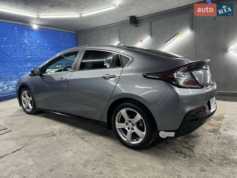 Хэтчбек Chevrolet Volt 2018 в Кременце