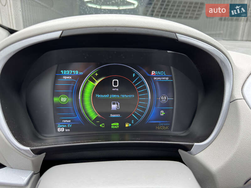 Хэтчбек Chevrolet Volt 2018 в Кременце