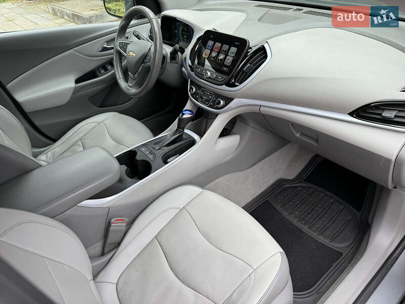 Хэтчбек Chevrolet Volt 2018 в Кременце
