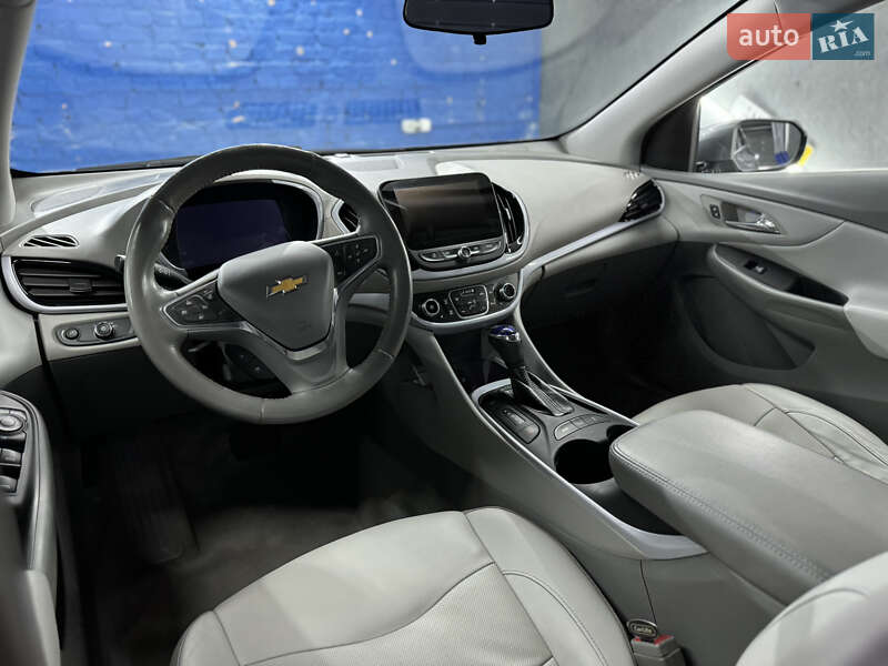 Хэтчбек Chevrolet Volt 2018 в Кременце