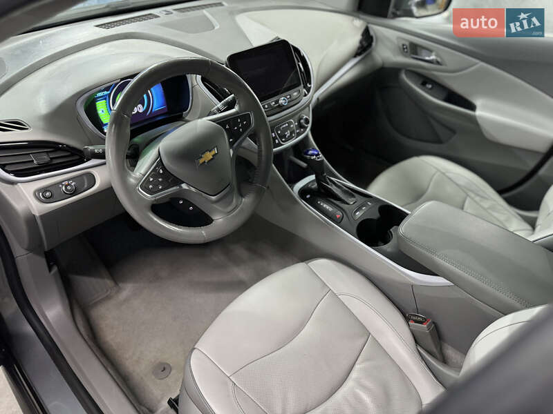 Хэтчбек Chevrolet Volt 2018 в Кременце