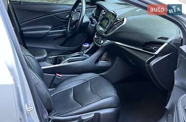 Хэтчбек Chevrolet Volt 2016 в 