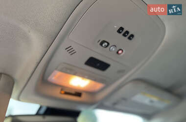 Хэтчбек Chevrolet Volt 2012 в 