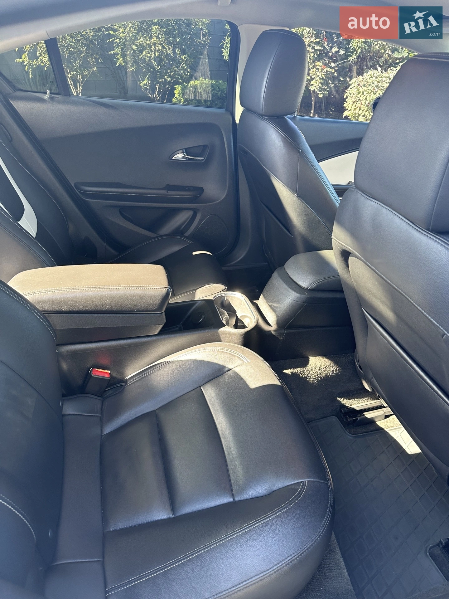 2013 Chevrolet Volt - мініатюра 18