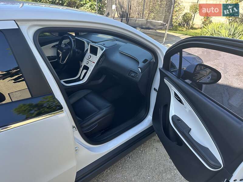 Хэтчбек Chevrolet Volt 2013 в Одессе фото 21 Хэтчбек Chevrolet Volt 2013 в Одессе