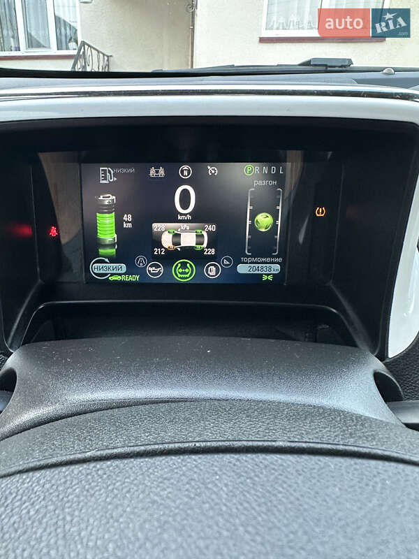 Хетчбек Chevrolet Volt 2013 в Івано-Франківську