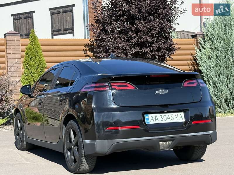 Хэтчбек Chevrolet Volt 2012 в Борисполе