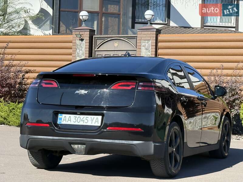 Хэтчбек Chevrolet Volt 2012 в Борисполе