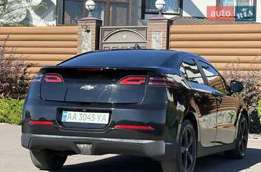 Хэтчбек Chevrolet Volt 2012 в 