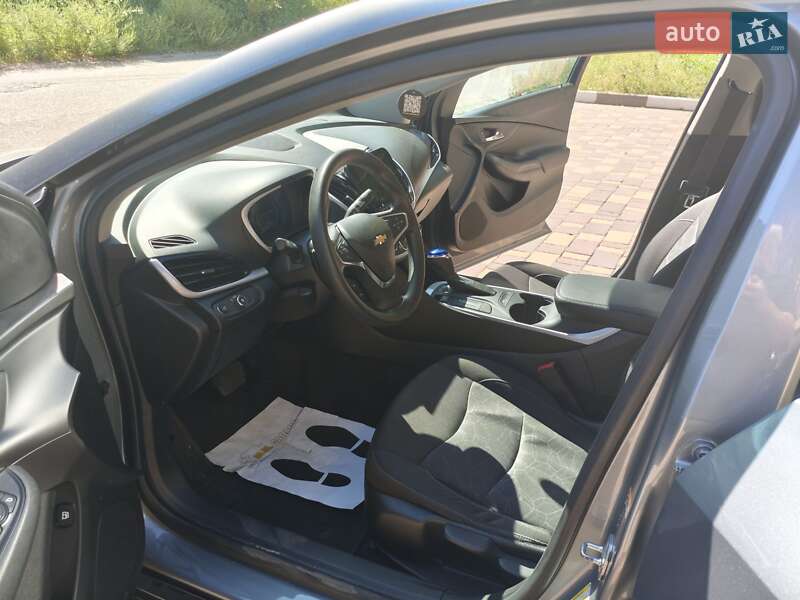 Хэтчбек Chevrolet Volt 2018 в Запорожье