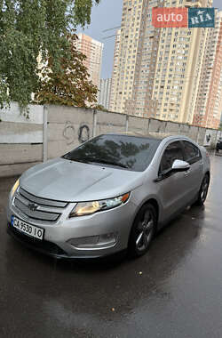 Хэтчбек Chevrolet Volt 2010 в Киеве