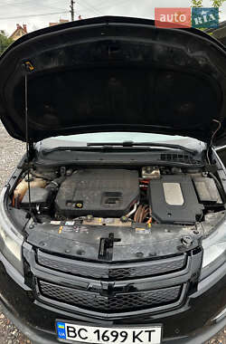 Хетчбек Chevrolet Volt 2010 в Львові фото 14 Хетчбек Chevrolet Volt 2010 в Львові