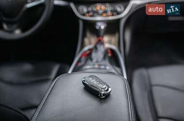 Хэтчбек Chevrolet Volt 2016 в 