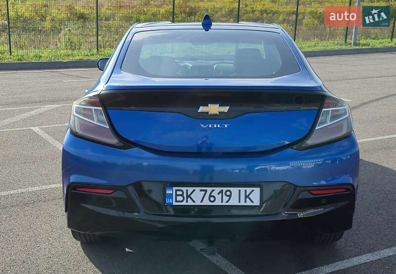 Хэтчбек Chevrolet Volt 2017 в Ровно