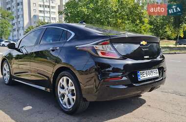 Хэтчбек Chevrolet Volt 2016 в 