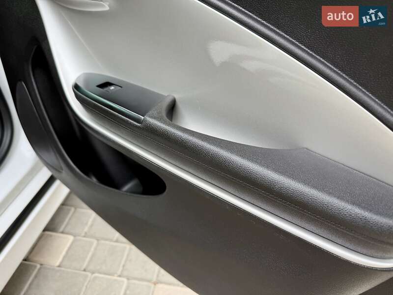 Хэтчбек Chevrolet Volt 2015 в Одессе
