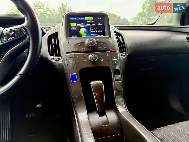 Хэтчбек Chevrolet Volt 2015 в Одессе