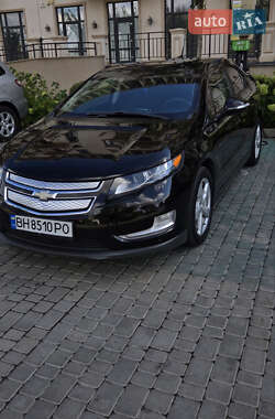 Хэтчбек Chevrolet Volt 2013 в 