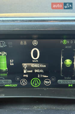 Хэтчбек Chevrolet Volt 2013 в 