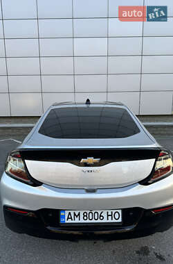 Хэтчбек Chevrolet Volt 2016 в 