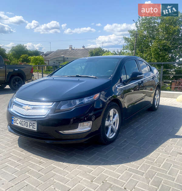 Хэтчбек Chevrolet Volt 2011 в Золочеве