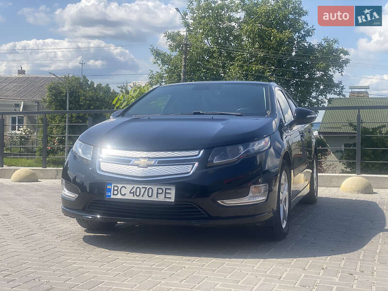Хэтчбек Chevrolet Volt 2011 в Золочеве