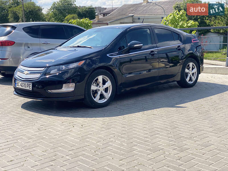 Хэтчбек Chevrolet Volt 2011 в Золочеве