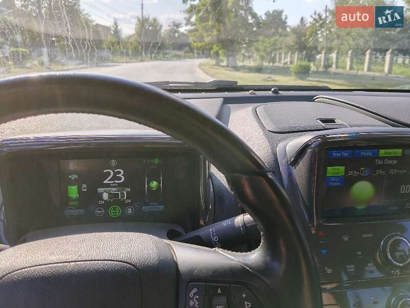 Хэтчбек Chevrolet Volt 2011 в Славуте