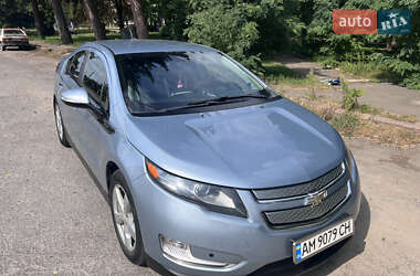 Хэтчбек Chevrolet Volt 2013 в 
