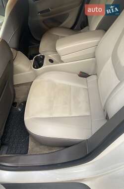 Хэтчбек Chevrolet Volt 2013 в 
