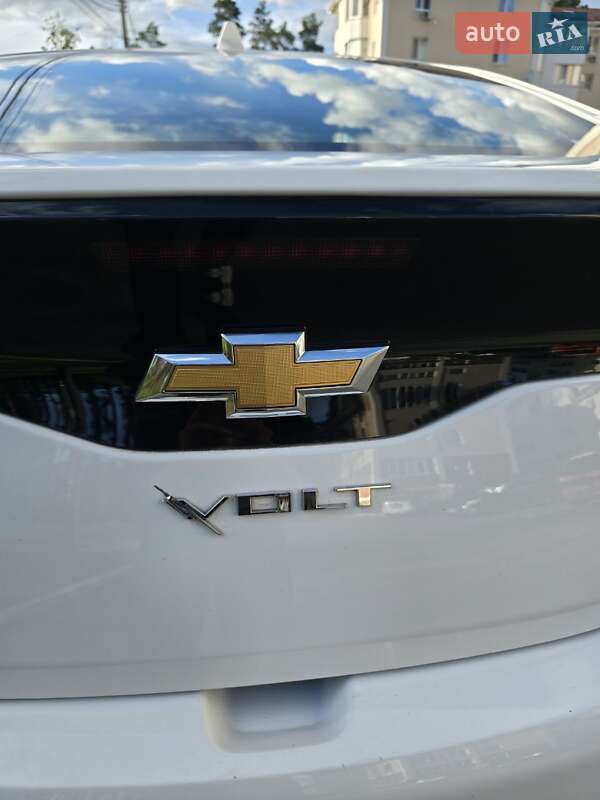Хэтчбек Chevrolet Volt 2018 в Ирпене