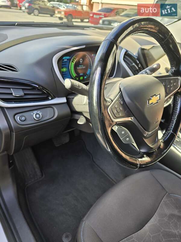 Хэтчбек Chevrolet Volt 2018 в Ирпене