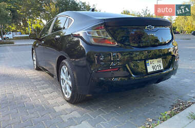 Хэтчбек Chevrolet Volt 2017 в 