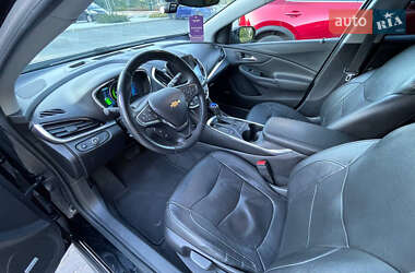 Хэтчбек Chevrolet Volt 2017 в 