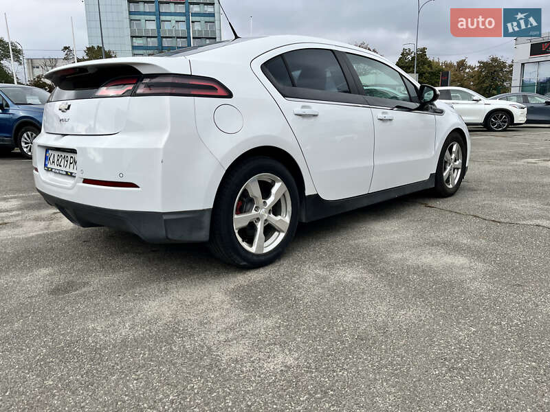 Хетчбек Chevrolet Volt 2012 в Києві фото 10 Хетчбек Chevrolet Volt 2012 в Києві