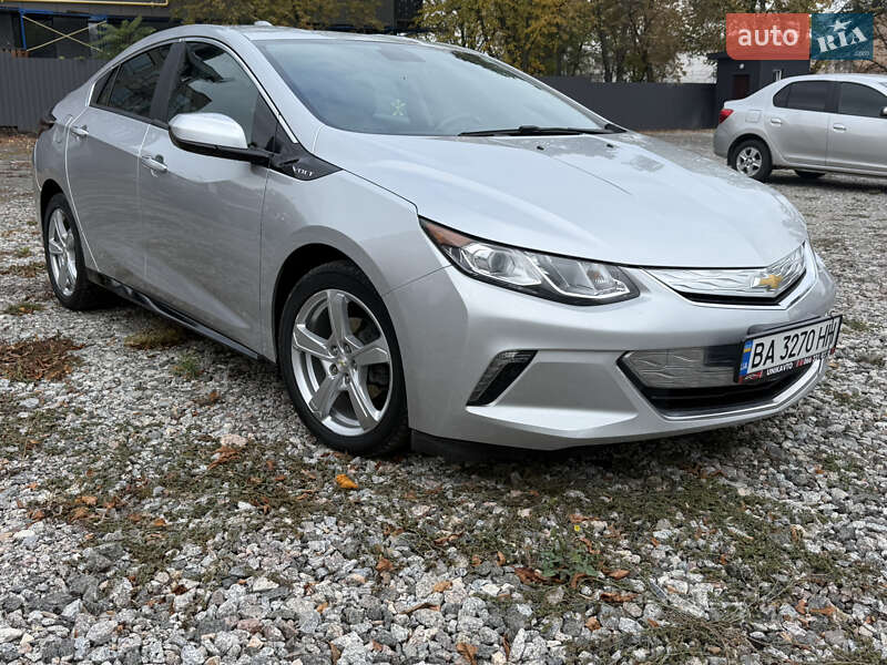 Хэтчбек Chevrolet Volt 2017 в Кропивницком фото 2 Хэтчбек Chevrolet Volt 2017 в Кропивницком
