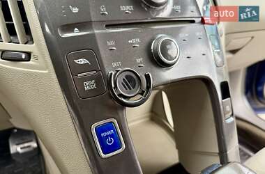Хэтчбек Chevrolet Volt 2013 в 